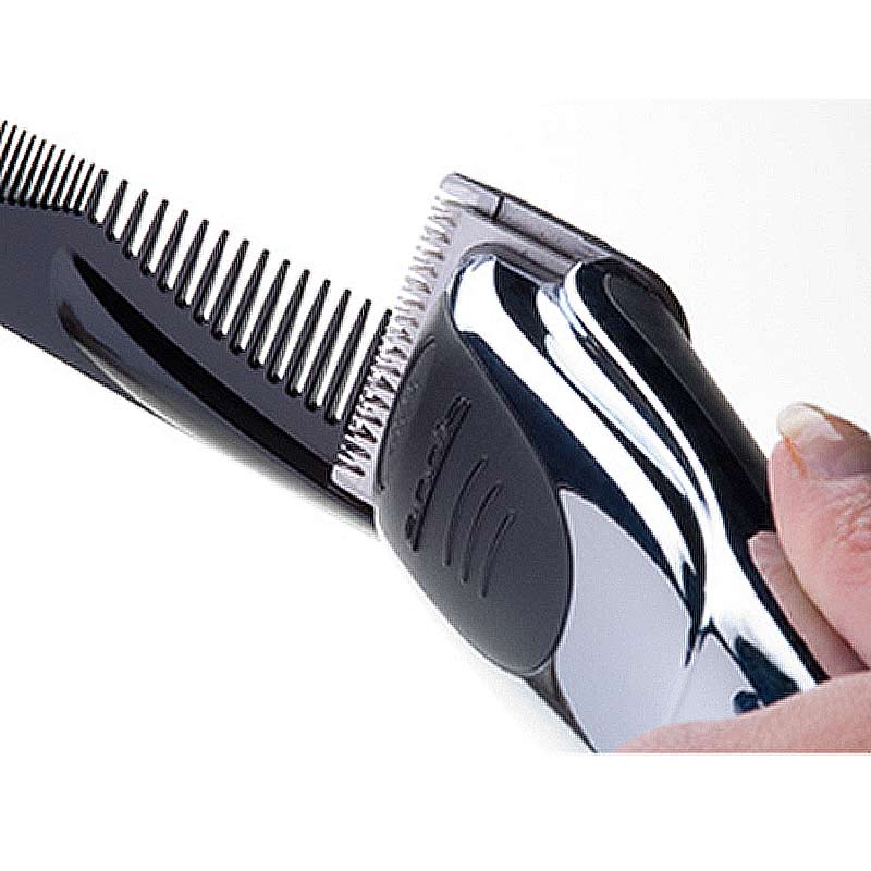 ProEdge™ comb in action with trimmer